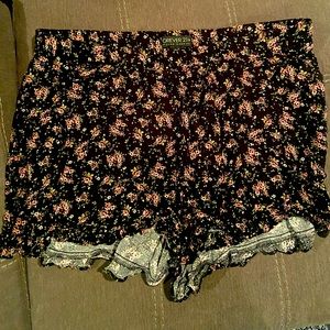 Women’s floral print shorts